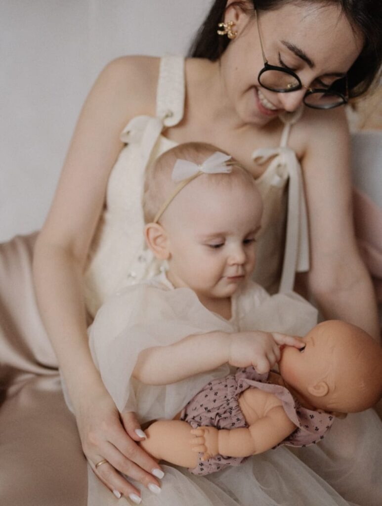 Песочник для пупса paola reina, minikane 34 см